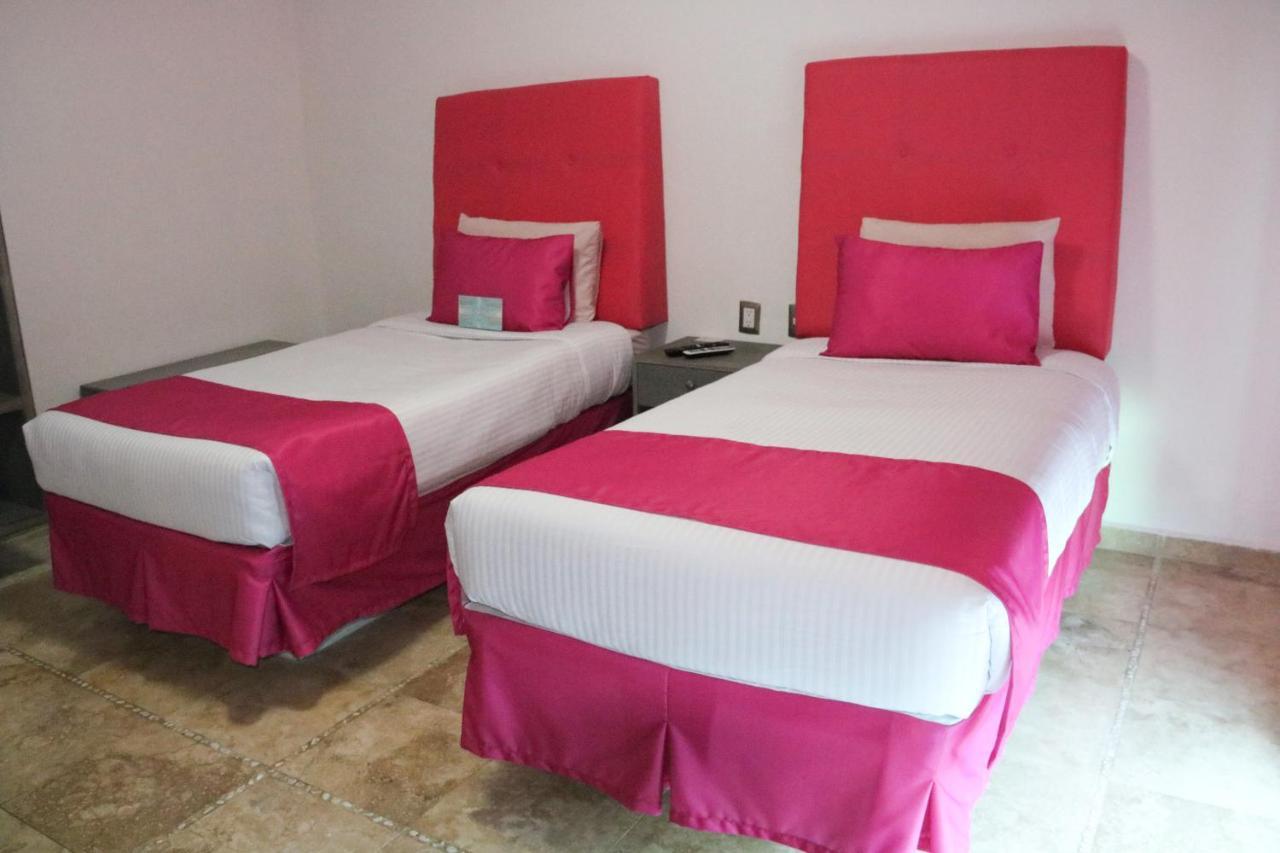 Miami Inn 新巴利亚塔 外观 照片