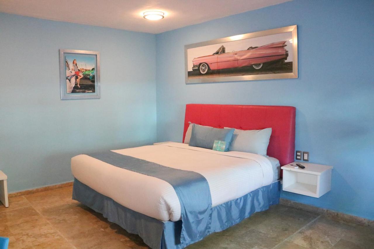 Miami Inn 新巴利亚塔 外观 照片