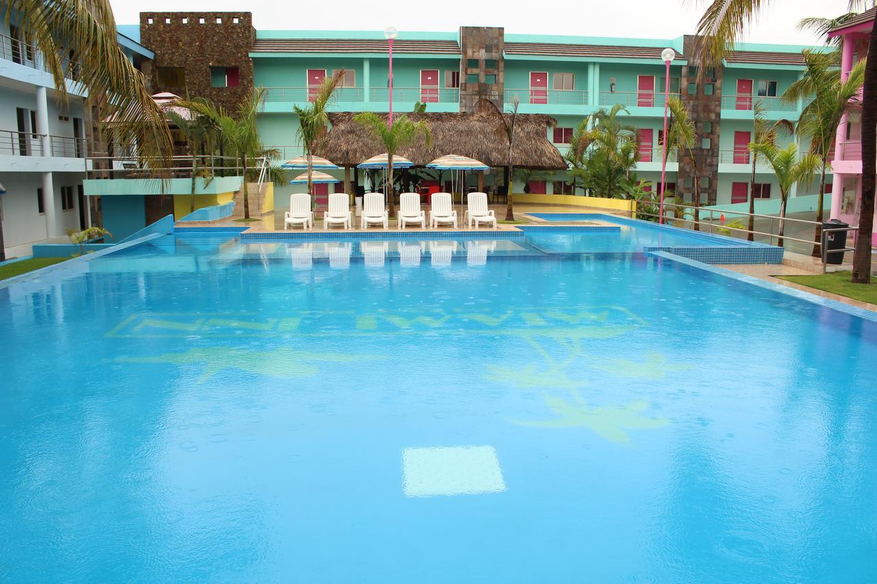 Miami Inn 新巴利亚塔 外观 照片