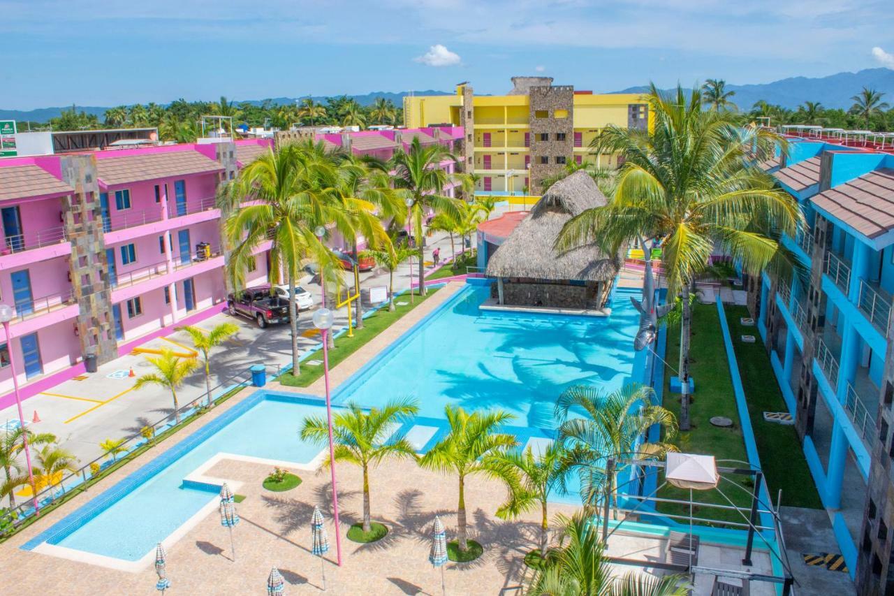 Miami Inn 新巴利亚塔 外观 照片
